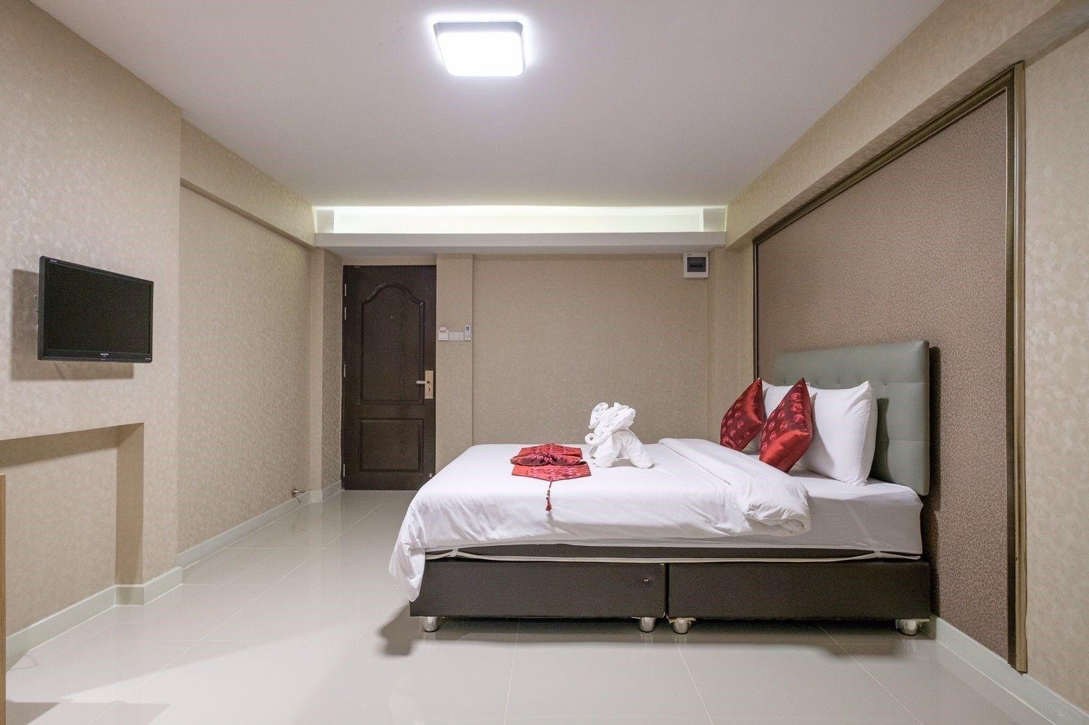 Nrc Residence Bangkok Exterior photo
