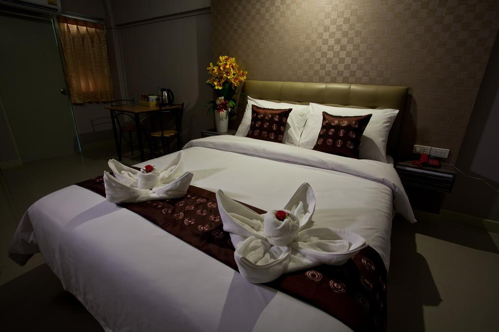 Nrc Residence Bangkok Room photo
